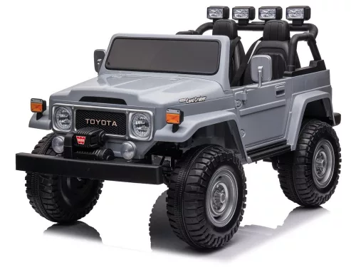 Toyota Land Cruiser elekromos autó2 személyes